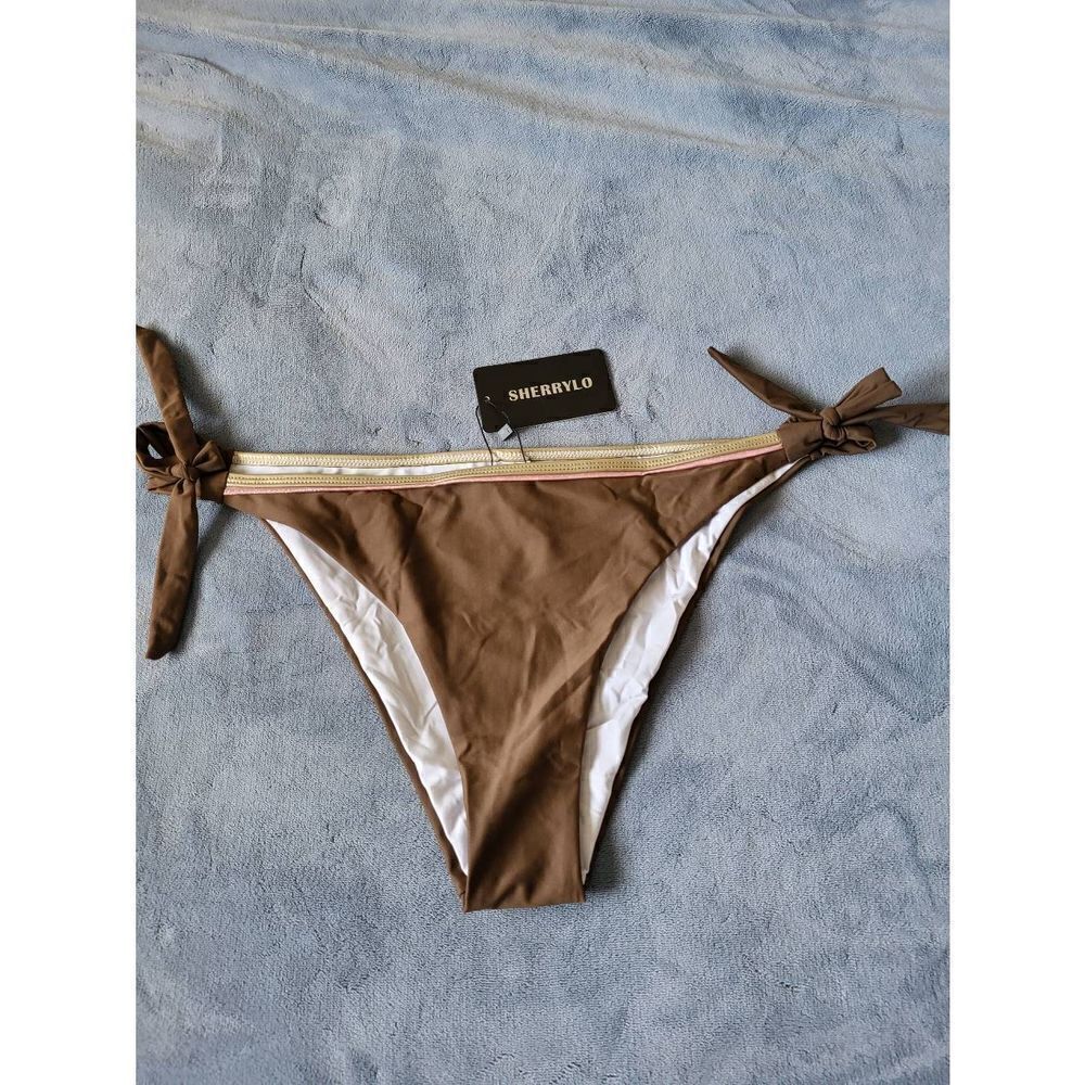 Sherrylo swim bottom 